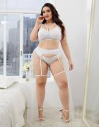 Юля, 8 953 630-21-13 Молоденькая студентка Юля, рост: 168, вес: 64