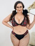 Юля, 8 953 630-21-13 Юля — проститутка по вызову, от 3500 руб. в час