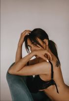 Крис, 8 900 228-00-18 снять дешевую проститутку (Крис, тел. 8 900 228-00-18)