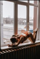 Крис, 8 900 228-00-18 Эскортница Крис (вес: 45 кг) с большой грудью